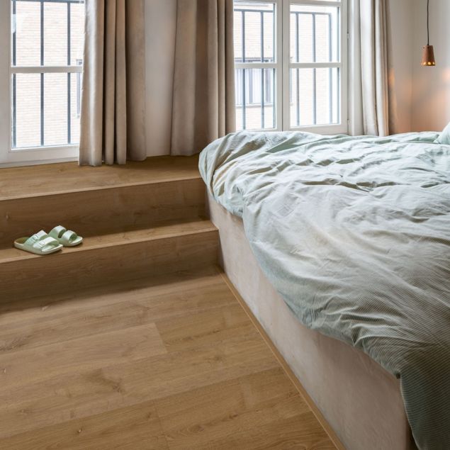 QuickStep Bloom 40317 Elegant Oak Fumed